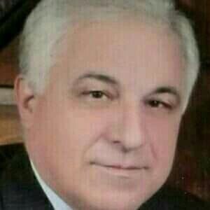 الدكتور أسعد الأسعد